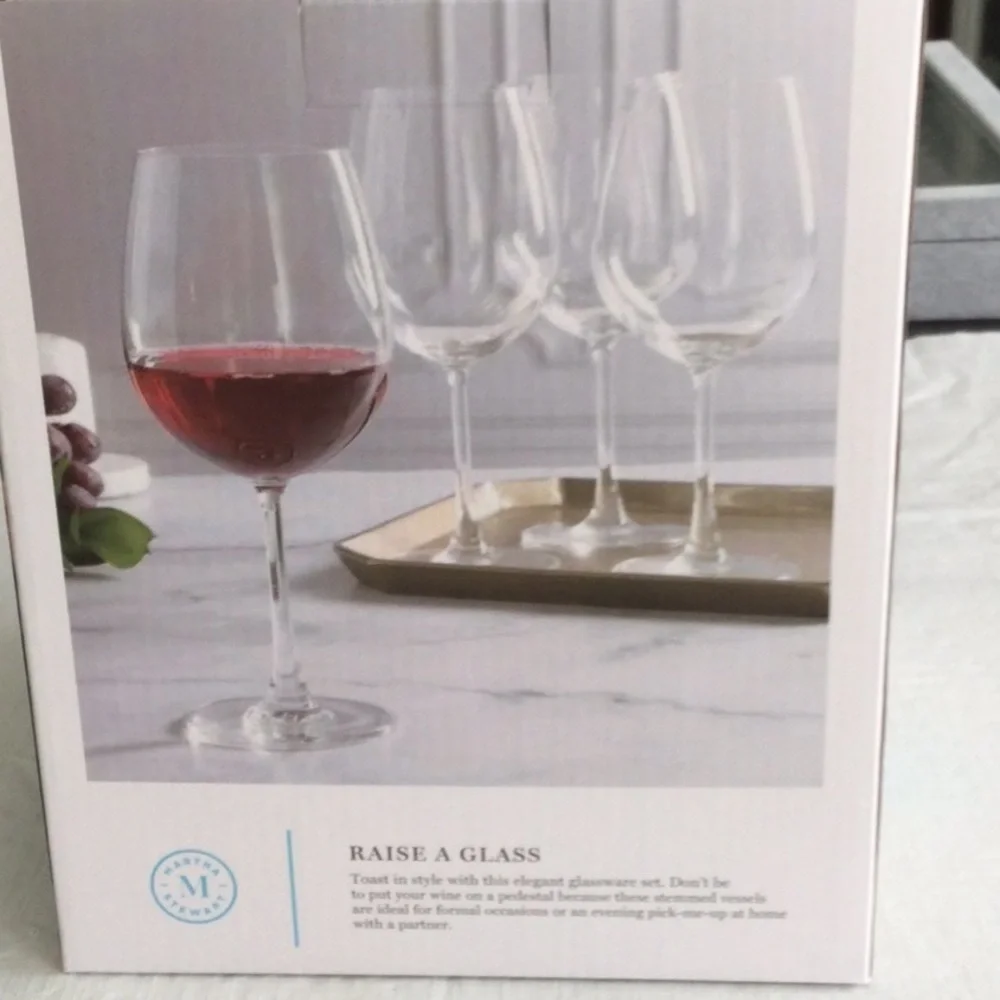 Martha Stewart Clear Red Wine Glass Set NWOT *